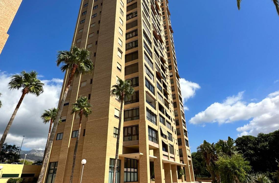 ALICANTE Poniente, ,  03502