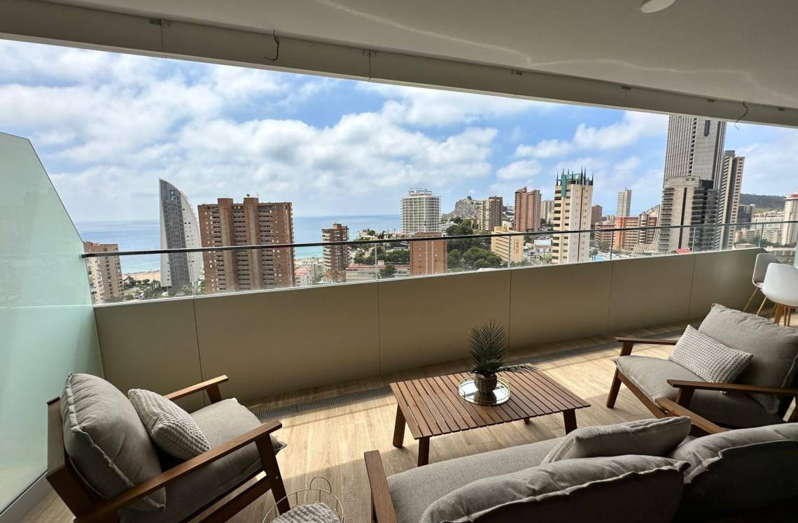 ALICANTE Poniente, ,  03502