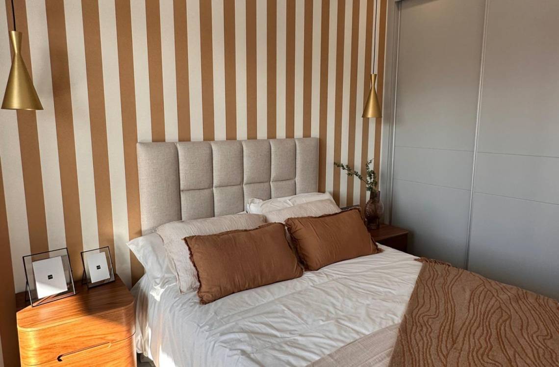 ALICANTE Playa de Poniente, ,  03502