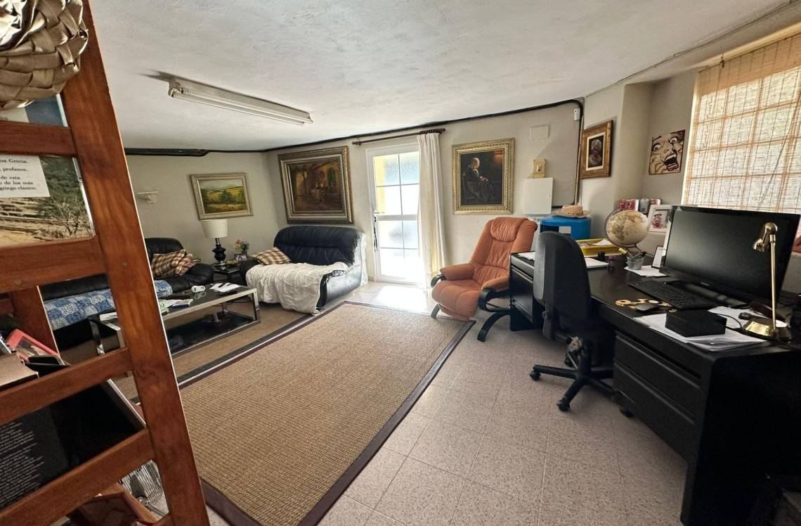 ALICANTE Coblanca, ,  03502