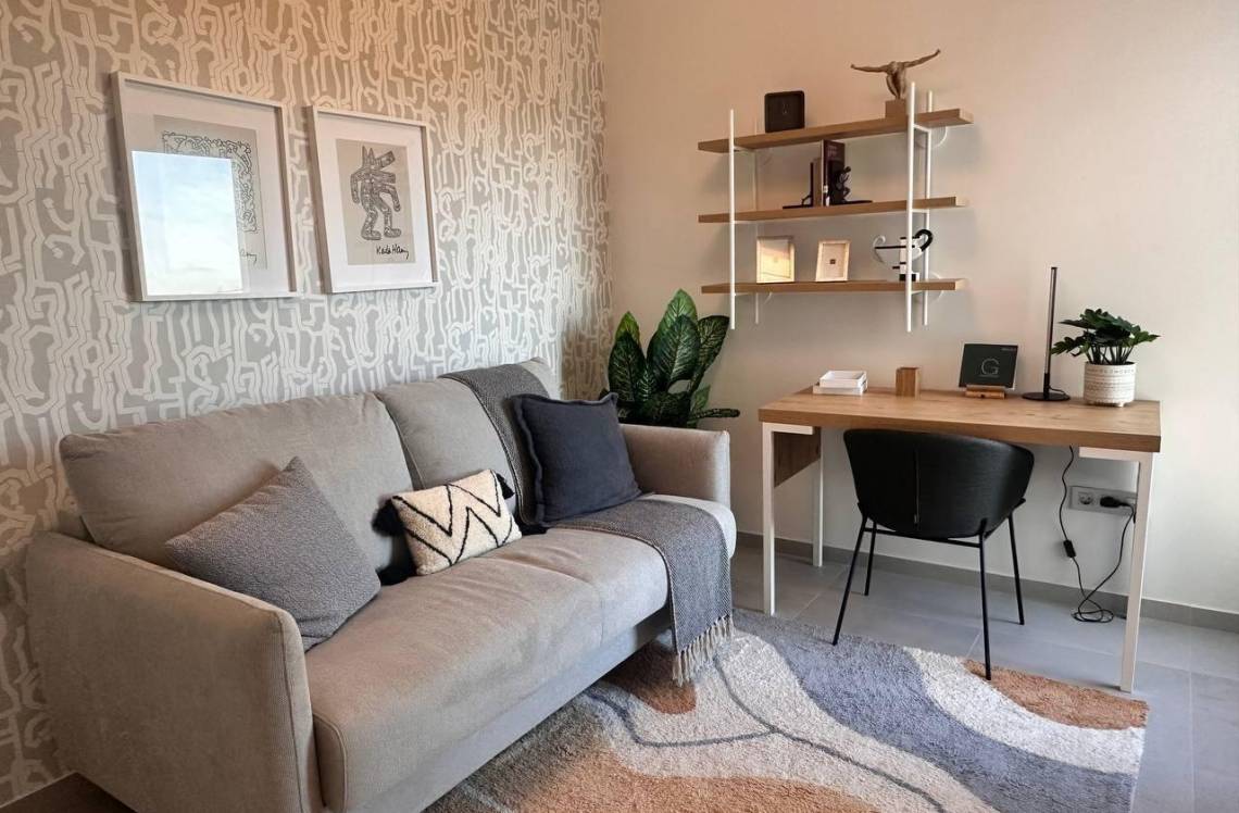 ALICANTE Pueblo Poniente, ,  03502