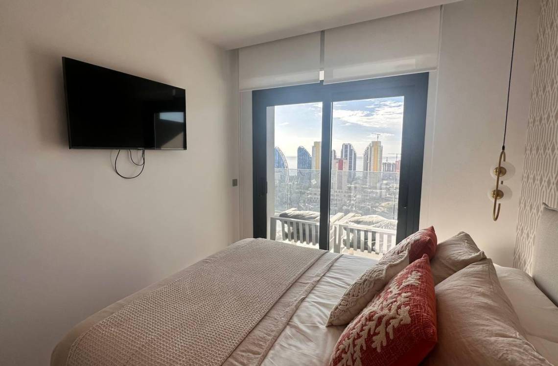 ALICANTE Pueblo Poniente, ,  03502