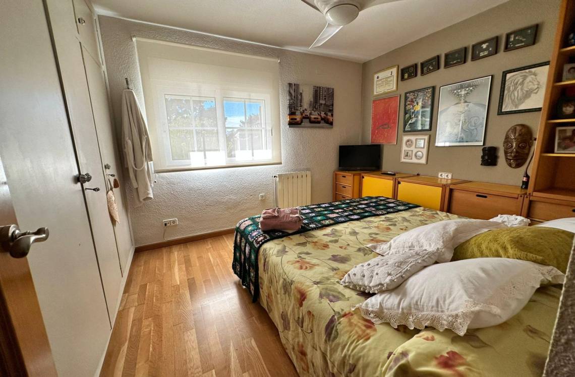 ALICANTE Coblanca, ,  03502