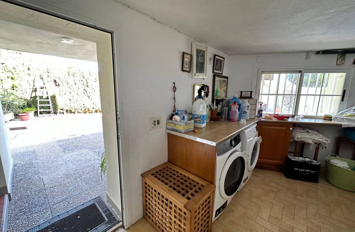 ALICANTE Coblanca, ,  03502