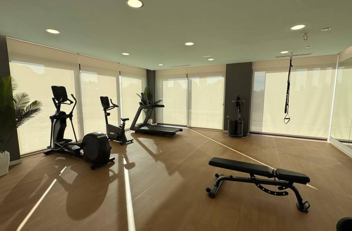 ALICANTE Pueblo Poniente, ,  03502