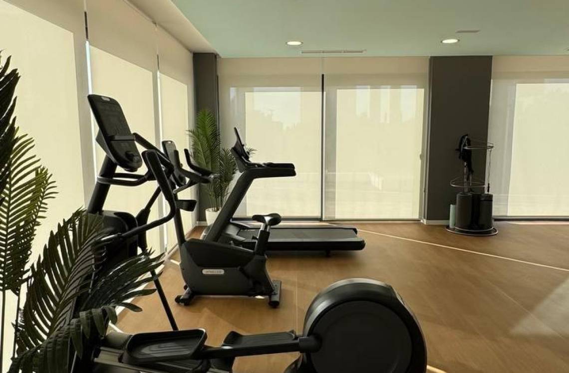 ALICANTE Pueblo Poniente, ,  03502