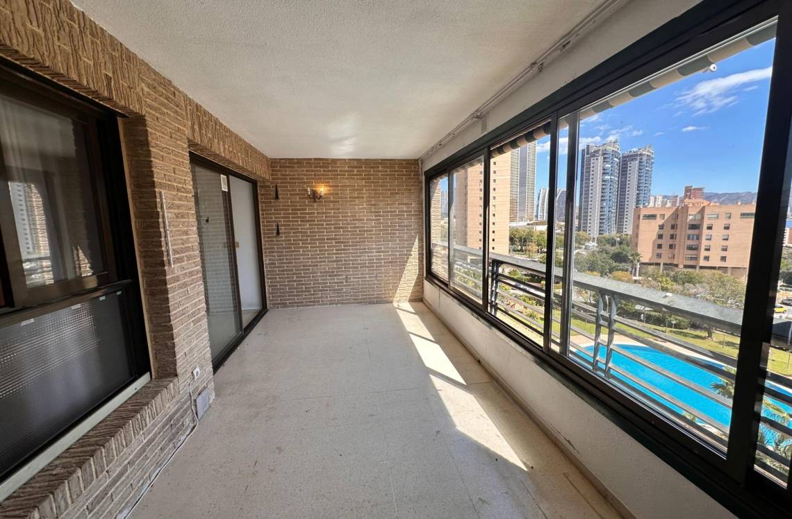 ALICANTE Benidorm, ,  03502