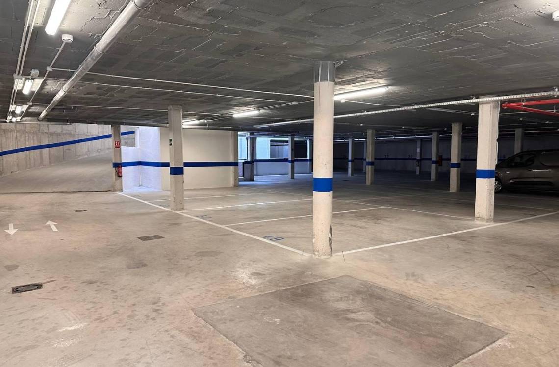 ALICANTE Pueblo Poniente, ,  03502