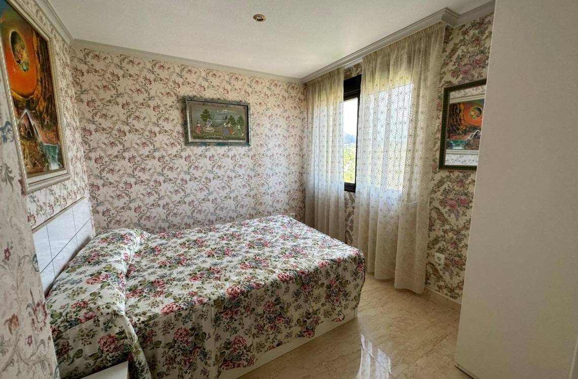 ALICANTE Poniente, ,  03502