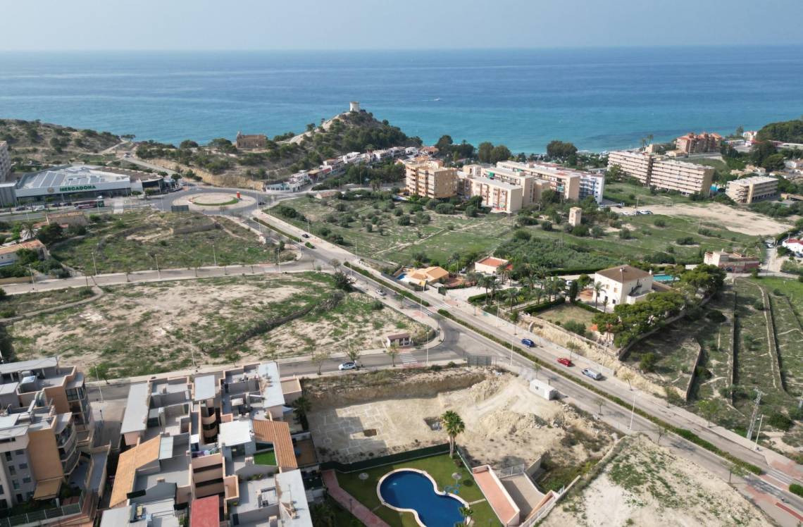 ALICANTE Villajoyosa, ,  03570