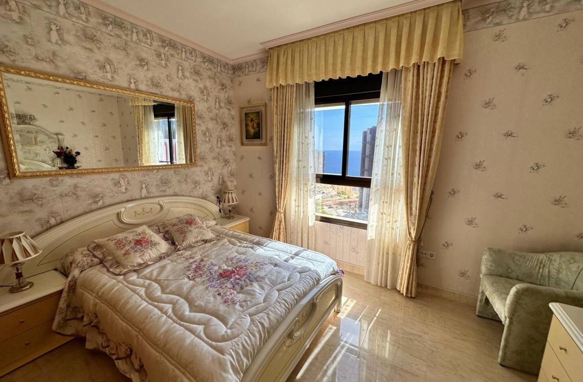 ALICANTE Poniente, ,  03502