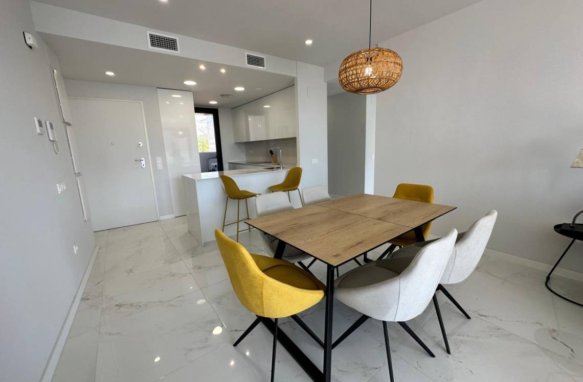 ALICANTE Poniente, ,  03502