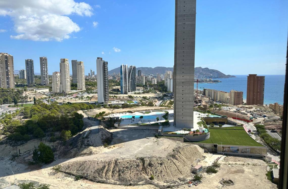 ALICANTE Poniente, ,  03502