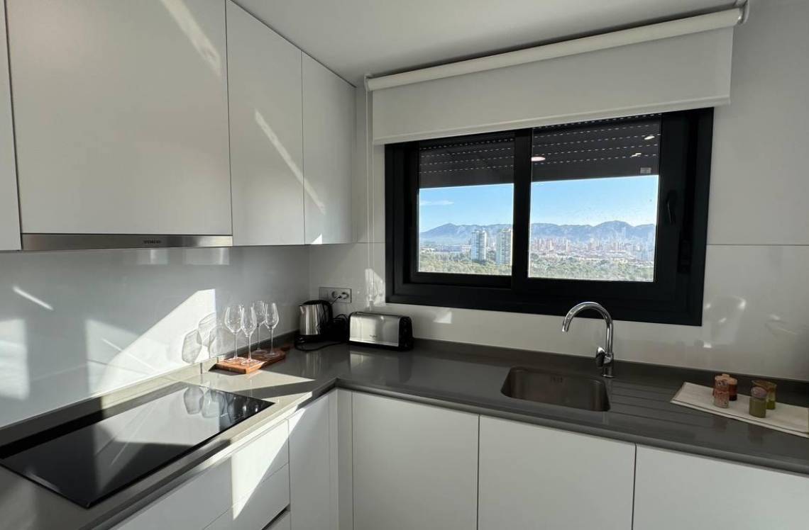 ALICANTE Pueblo Poniente, ,  03502