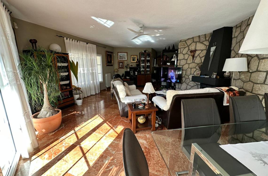 ALICANTE Coblanca, ,  03502