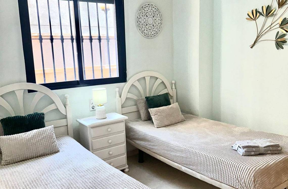 ALICANTE Cala Villajoyosa, ,  03570