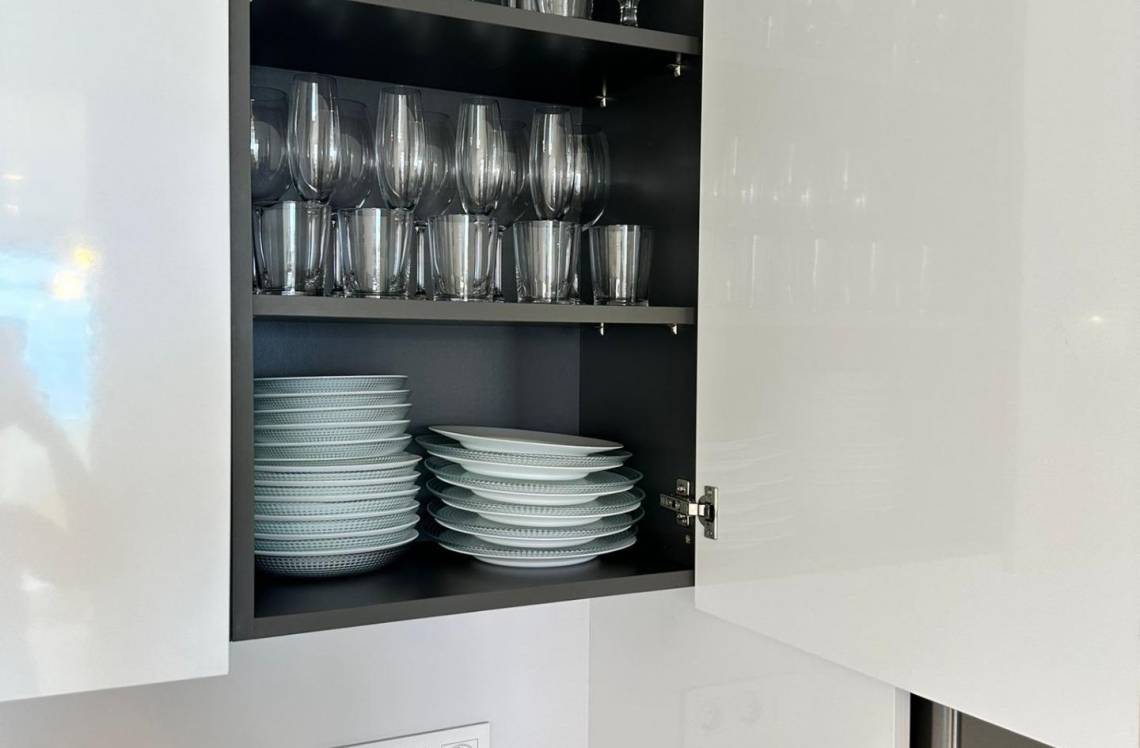 ALICANTE Poniente, ,  03502