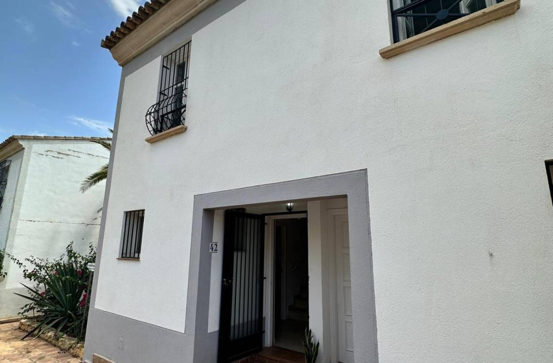 ALICANTE BAHIA GOLF, ,  03509