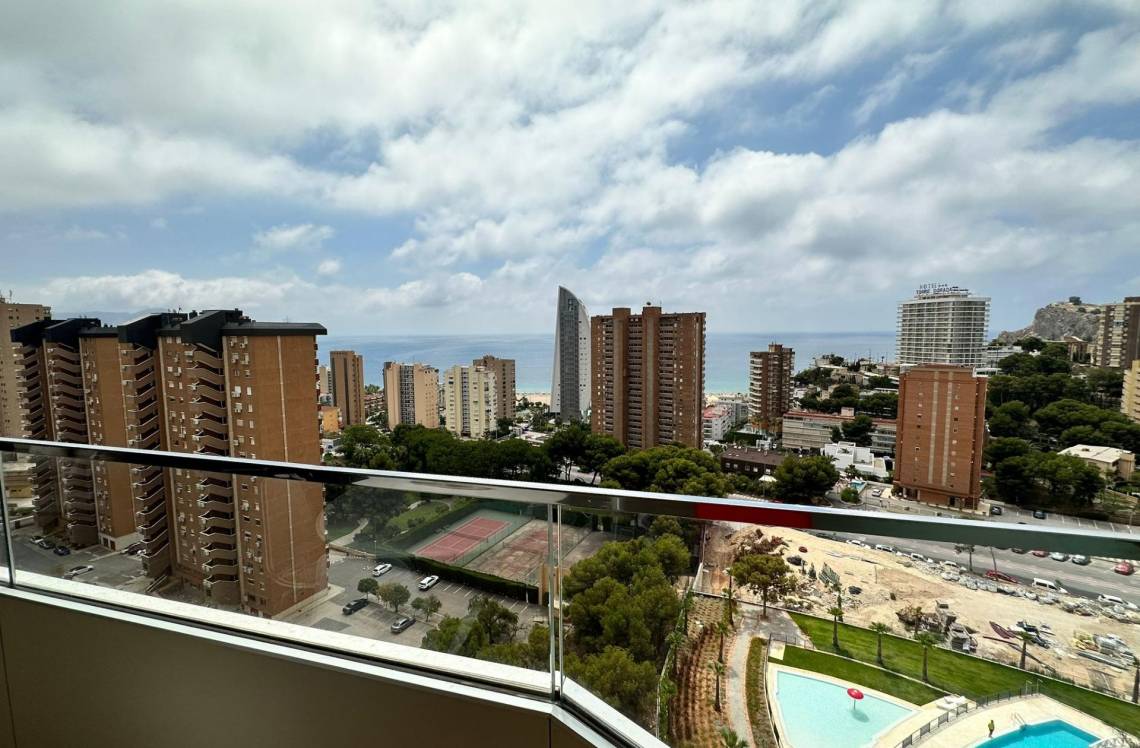 ALICANTE Poniente, ,  03502