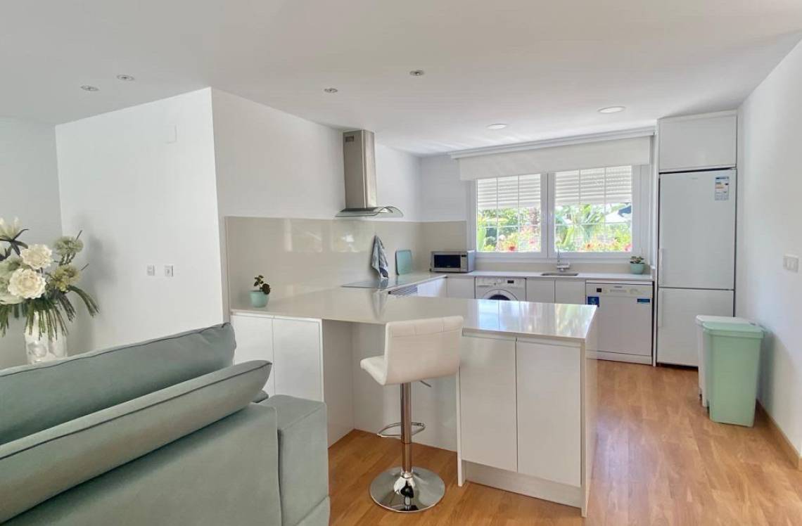 ALICANTE Polop, ,  03520