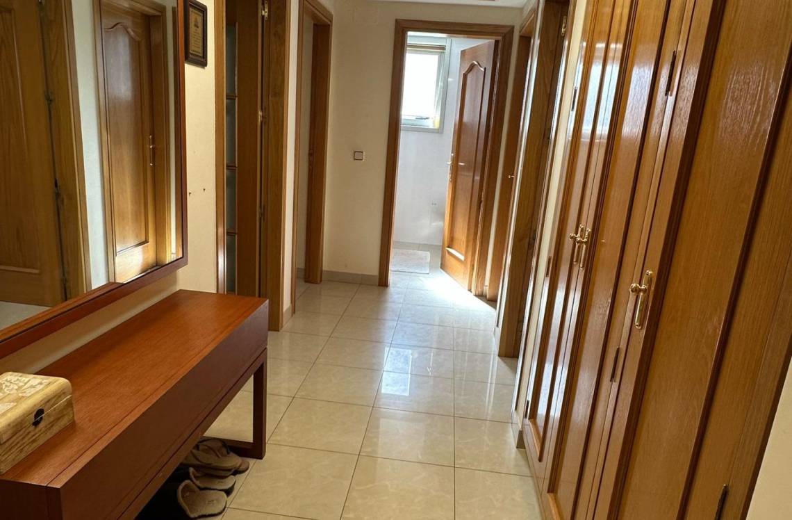 ALICANTE Cala de Villajoyosa, ,  03570