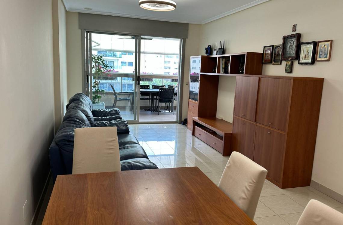 ALICANTE Cala de Villajoyosa, ,  03570