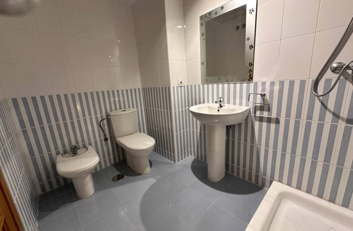 ALICANTE Cala de Villajoyosa, ,  03570