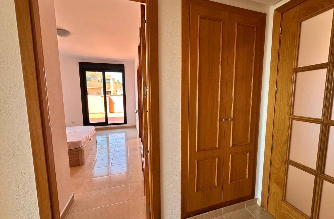 ALICANTE Cala de Villajoyosa, ,  03570