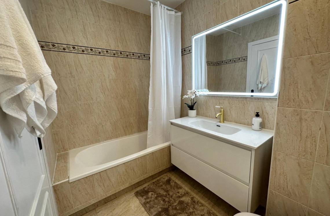 ALICANTE Cala de finestrat, ,  03570