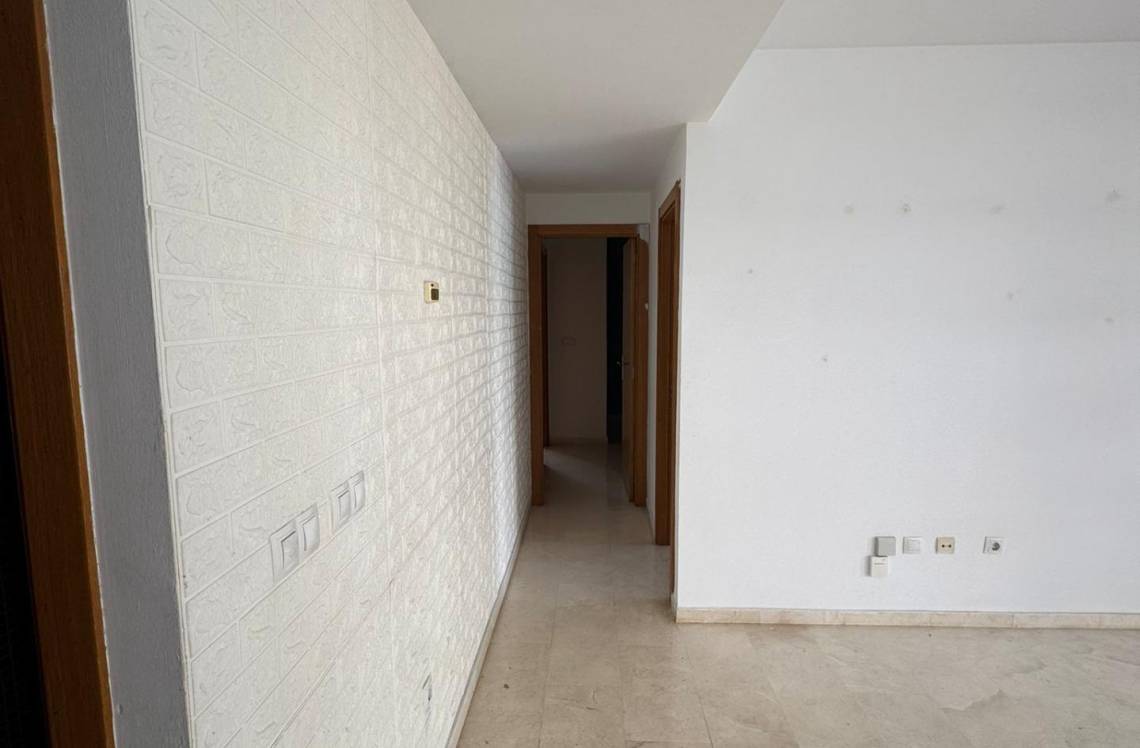 ALICANTE Cala de Villajoyosa, ,  03570