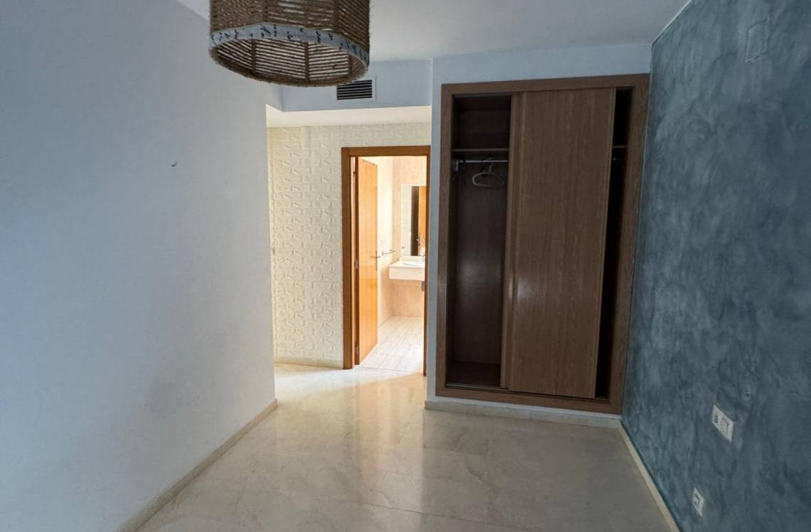 ALICANTE Cala de Villajoyosa, ,  03570