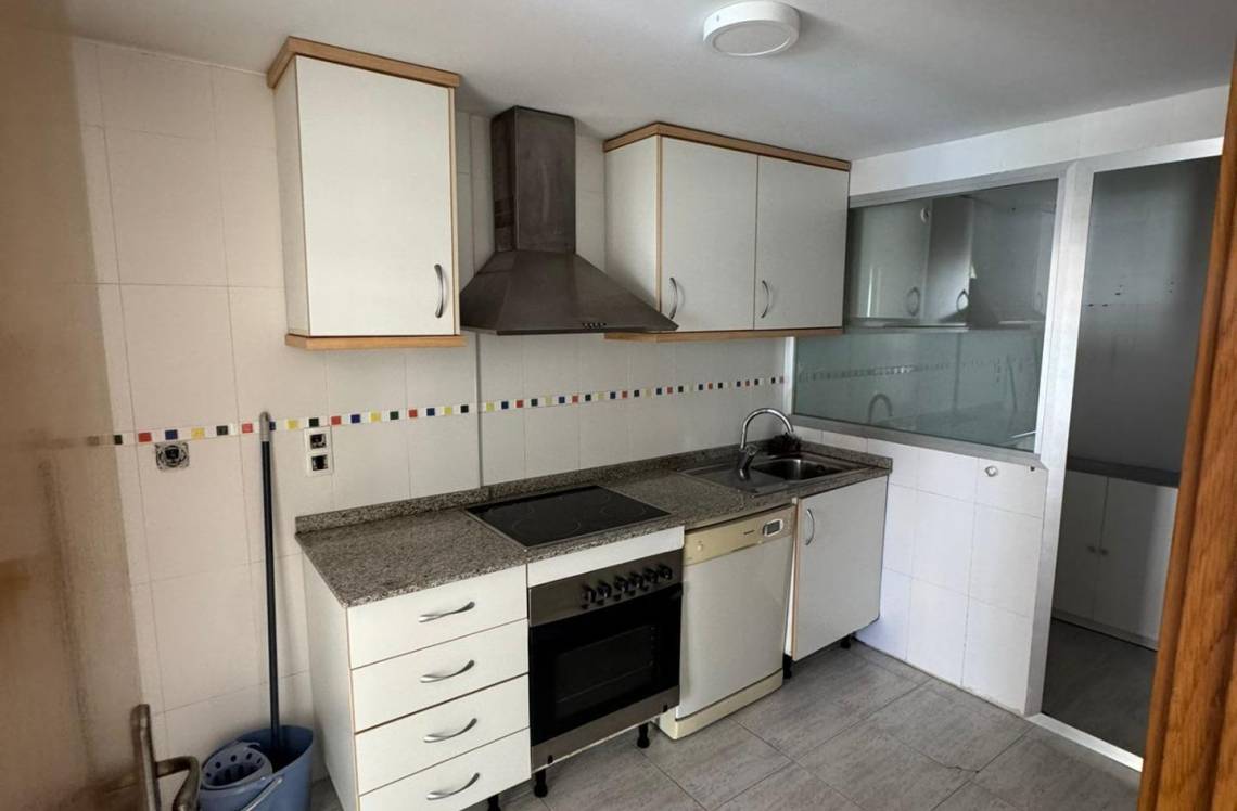 ALICANTE Cala de Villajoyosa, ,  03570