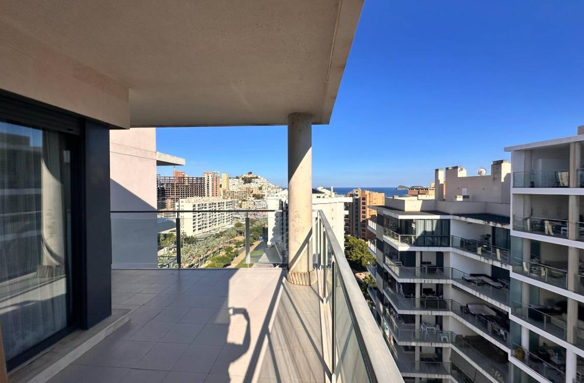 ALICANTE Cala de Villajoyosa, ,  03570