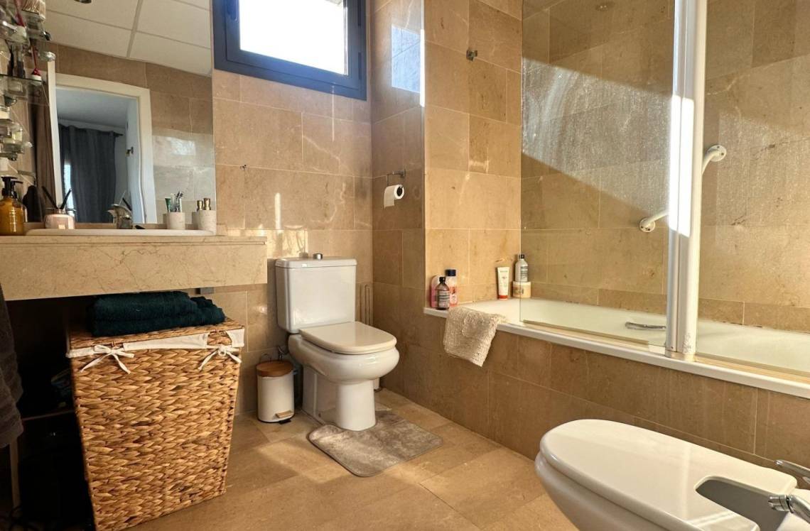 ALICANTE Cala de Villajoyosa, ,  03570